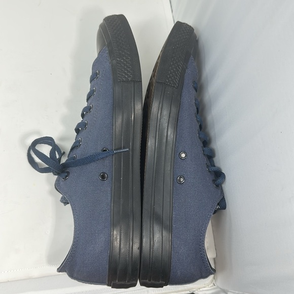 Converse All-Star, Chuck size 11 1/2 - Picture 7 of 9